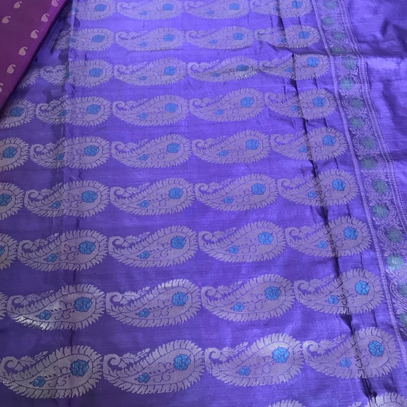 Saree - Picture 4 of 4
